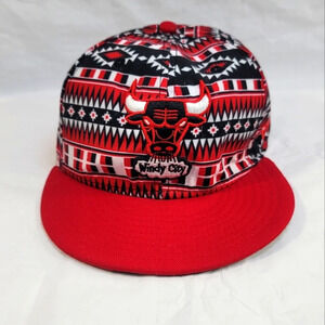 VINTAGE CHICAGO BULLS WINDY CITY HARDWOOD CLASSICS SNAPBACK HAT ALL OVER CAP